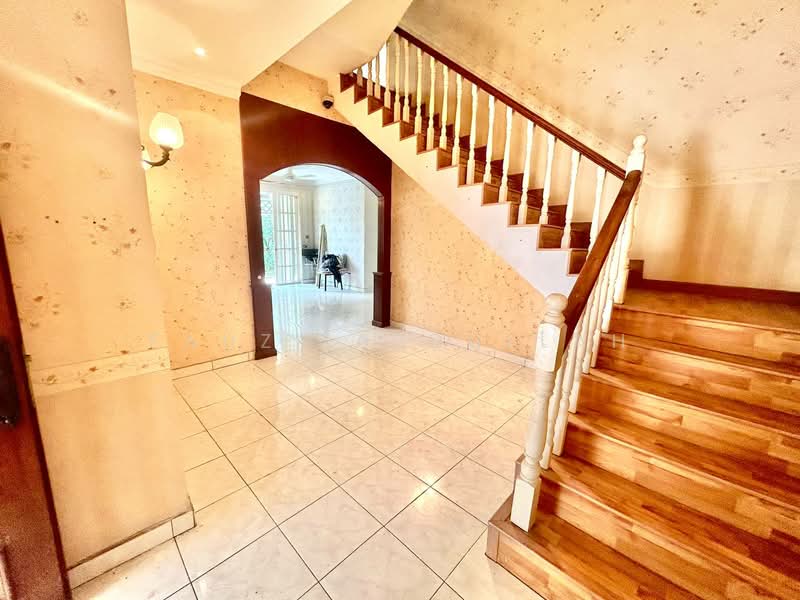 Rumah Berkembar untuk Dijual di Seksyen 7 (Shah Alam) - Fauzi Abdullah - Entrance - PropertyGuru.com.my