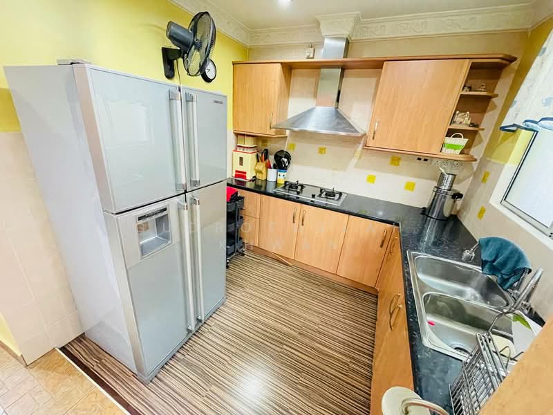 Rumah Teres 2 Tingkat untuk Dijual di TAMAN PUCHONG UTAMA (Puchong) - Gudrotullah Ikhwan - Kitchen - PropertyGuru.com.my