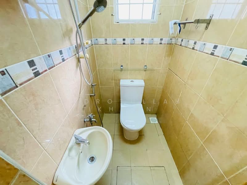 Rumah Teres 2 Tingkat untuk Dijual di TAMAN PUCHONG UTAMA (Puchong) - Gudrotullah Ikhwan - Bathroom - PropertyGuru.com.my