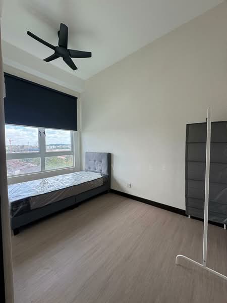 Service Residence for Rent at D'carlton (Residensi Seri Mega) - Henry Lee - Bedroom - PropertyGuru.com.my