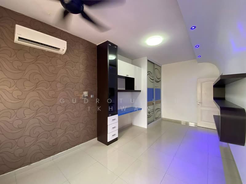 Rumah Berkembar untuk Dijual di Seksyen 5 (Bangi) - Gudrotullah Ikhwan - Interior - PropertyGuru.com.my