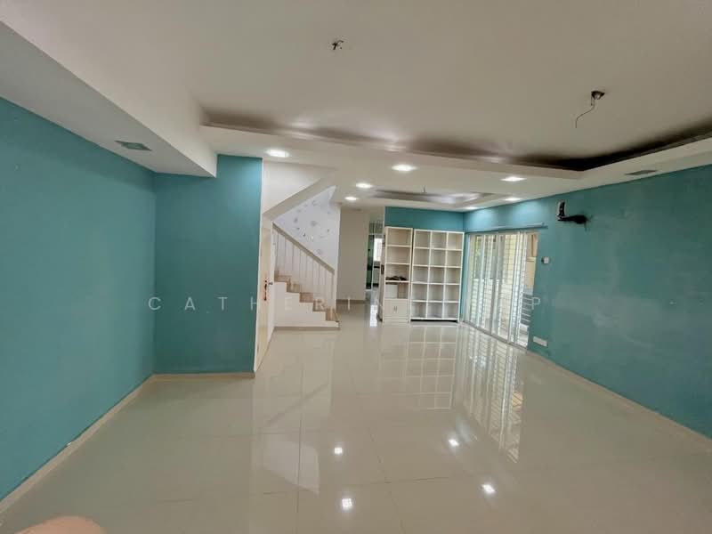 Rumah Teres 2-Tingkat untuk Dijual di Seri Kembangan (Selangor) - Catherine Yap - Living Room - PropertyGuru.com.my