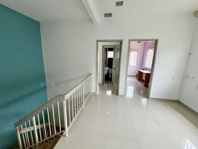Rumah Teres 2-Tingkat untuk Dijual di Seri Kembangan (Selangor) - Catherine Yap - PropertyGuru.com.my