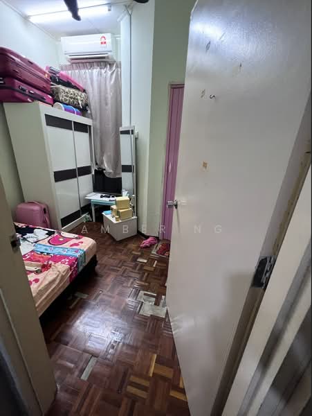 Rumah Teres 2.5 Tingkat untuk Dijual di Taman Bukit Utama (Ulu Kelang) - Amber Ng - Bedroom - PropertyGuru.com.my