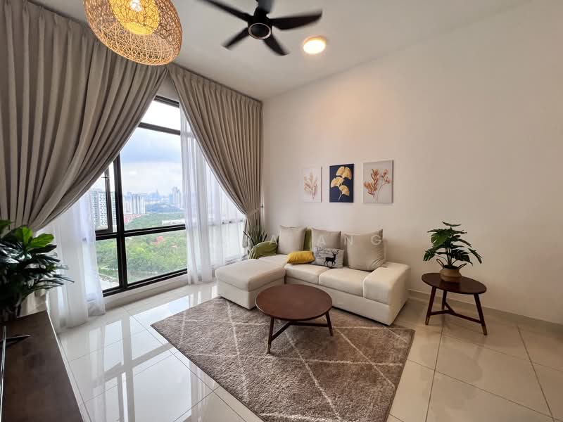 Servis Apartment untuk Disewa di The Park Sky Residence - Clara Ang - Living Room - PropertyGuru.com.my