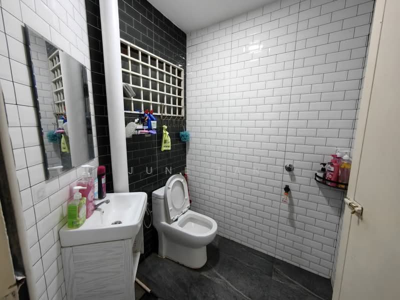 1-storey Terraced House for Sale in Taman Puteri Wangsa (Ulu Tiram) - June Tan - PropertyGuru.com.my