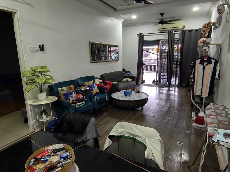 1-storey Terraced House for Sale in Taman Puteri Wangsa (Ulu Tiram) - June Tan - PropertyGuru.com.my