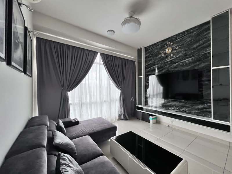 Servis Apartment untuk Disewa di The Park Sky Residence - Clara Ang - Living Room - PropertyGuru.com.my