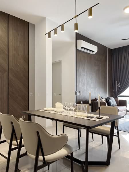 Servis Apartment untuk Disewa di The Park Sky Residence - Clara Ang - Dining Room - PropertyGuru.com.my