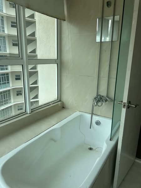 Service Residence for Sale at Parkview Service Apartment - Veve Choy - Bathroom - PropertyGuru.com.my