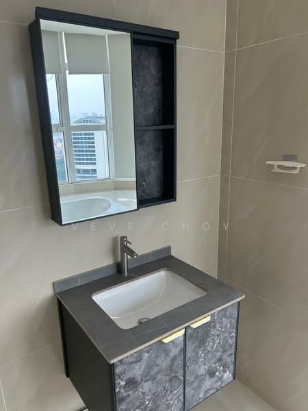 Service Residence for Sale at Parkview Service Apartment - Veve Choy - Bathroom - PropertyGuru.com.my