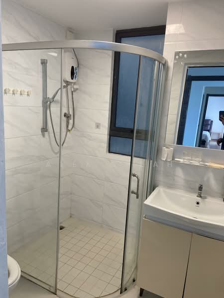Apartment for Rent at Starview Bay @ Forest City - Alex Cheah - Bathroom - PropertyGuru.com.my