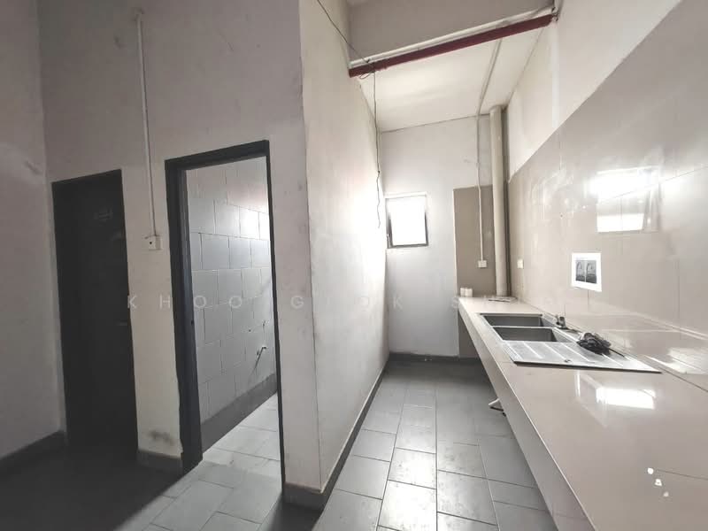 Semi-D Factory for Rent in Teluk Gong (Port Klang (Pelabuhan Klang)) - KHOO GEOK SHIM - Kitchen - PropertyGuru.com.my
