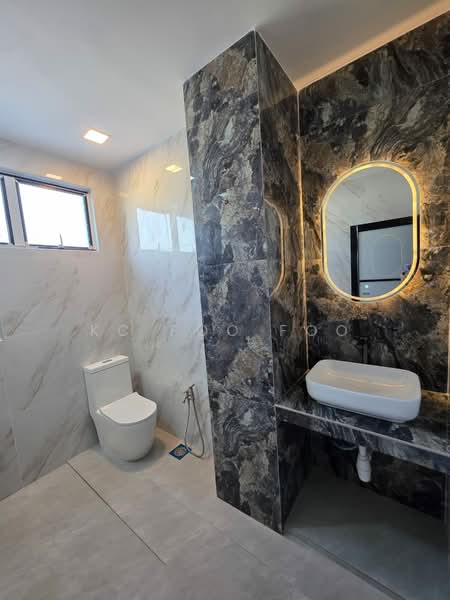 Rumah Teres 2 Tingkat untuk Disewa di Bandar Sri Damansara (Selangor) - KC Foo Foo - Bathroom - PropertyGuru.com.my