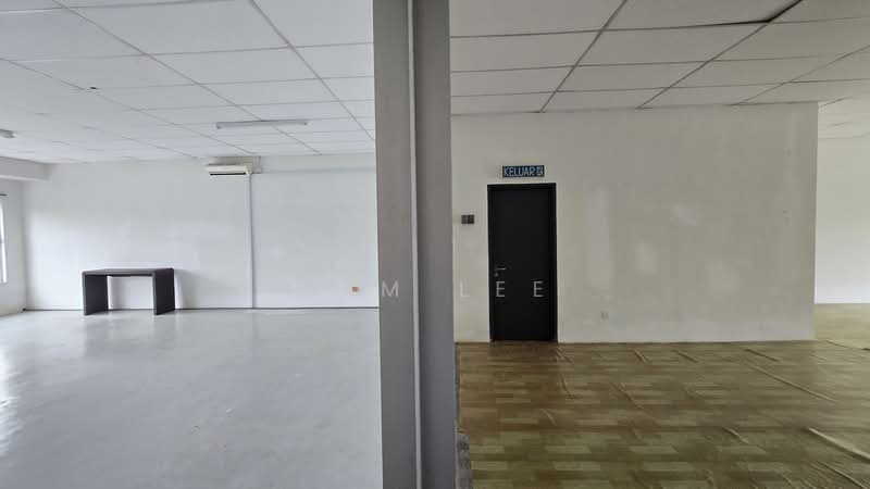 Shop / Office for Rent in Taman Nong Chik (Johor Bahru) - Sam Lee - Interior - PropertyGuru.com.my