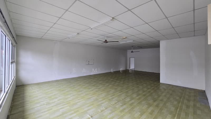 Shop / Office for Rent in Taman Nong Chik (Johor Bahru) - Sam Lee - Interior - PropertyGuru.com.my