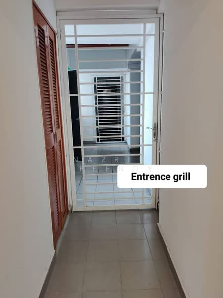Pangsapuri untuk Disewa di Palm Garden Apartment - Nazrin Affendy - Entrance - PropertyGuru.com.my