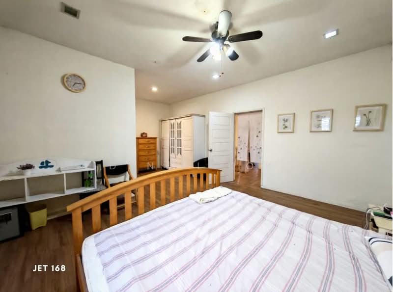 2-storey Terraced House for Sale in Seksyen 32, Kemuning Green Ville (Shah Alam) - Daniel Kok - Bedroom - PropertyGuru.com.my