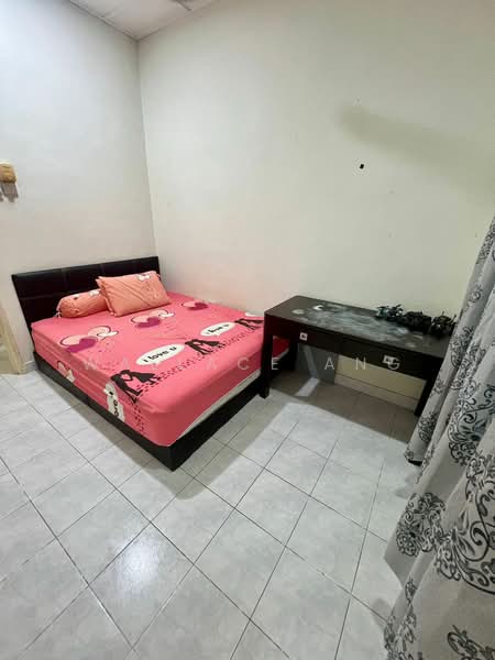 Rumah Teres 2 Tingkat untuk Dijual di Taman Setia Indah (Tebrau) - Wallace Ang - Bedroom - PropertyGuru.com.my
