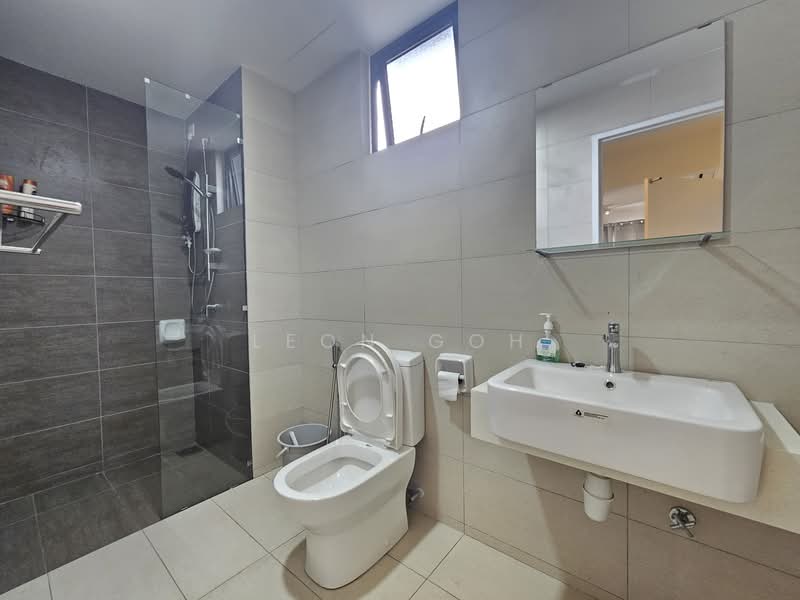 Service Residence for Rent at Gravit8, Klang - Leon Goh - Bathroom - PropertyGuru.com.my