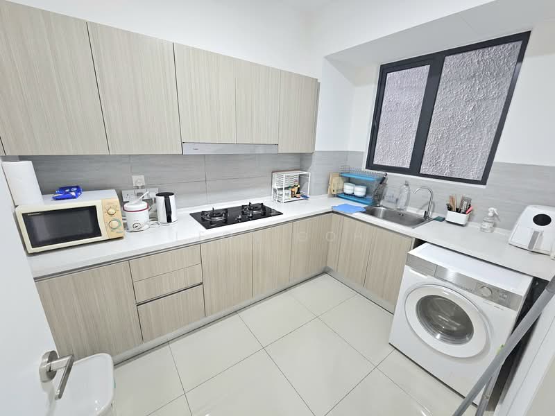 Service Residence for Rent at Gravit8, Klang - Leon Goh - PropertyGuru.com.my