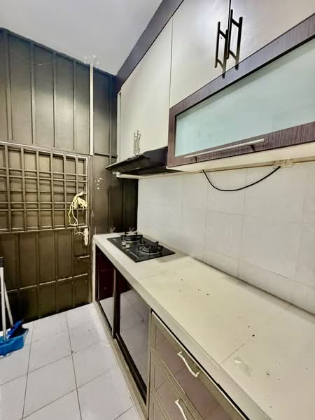 Rumah Teres 1 Tingkat untuk Disewa di Taman Setia Indah (Tebrau) - Nikko Soh - Kitchen - PropertyGuru.com.my