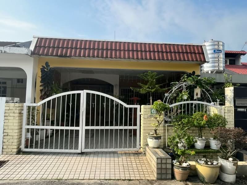 1-storey Terraced House for Sale in Pandan Jaya (Ampang) - Yatt Husin - Exterior - PropertyGuru.com.my