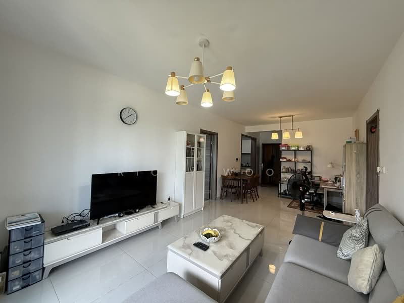 Pangsapuri untuk Dijual di Starview Bay @ Forest City - Ricky Woo - Living Room - PropertyGuru.com.my