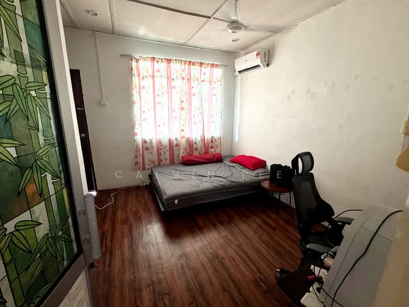 Rumah Teres 2 Tingkat untuk Dijual di Taman Johor Jaya (Johor Bahru) - Calvin Lee - PropertyGuru.com.my