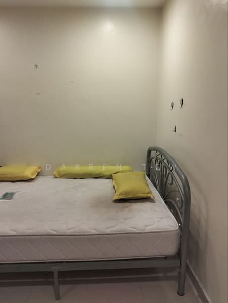 Pangsapuri untuk Disewa di Fair View Apartment - Darren Tew - Bedroom - PropertyGuru.com.my