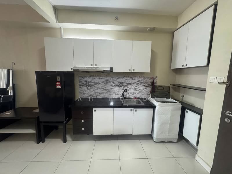 Apartment for Rent at Bayu Marina - Ah Hong - Kitchen - PropertyGuru.com.my