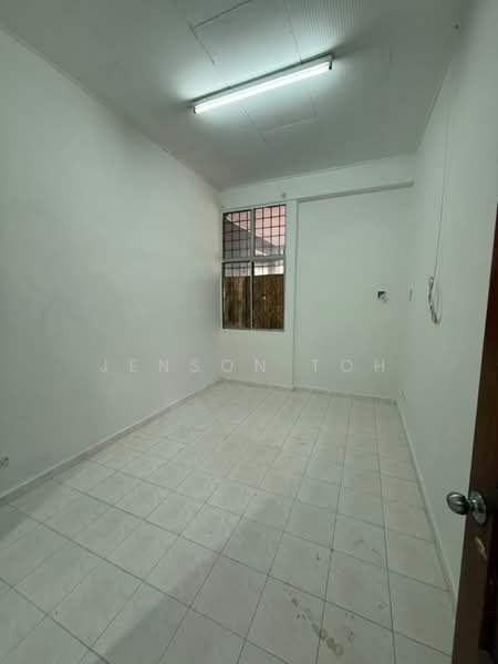 Rumah Teres 1 Tingkat untuk Disewa di Taman Bukit Maluri (Kepong) - Jenson Toh - Interior - PropertyGuru.com.my