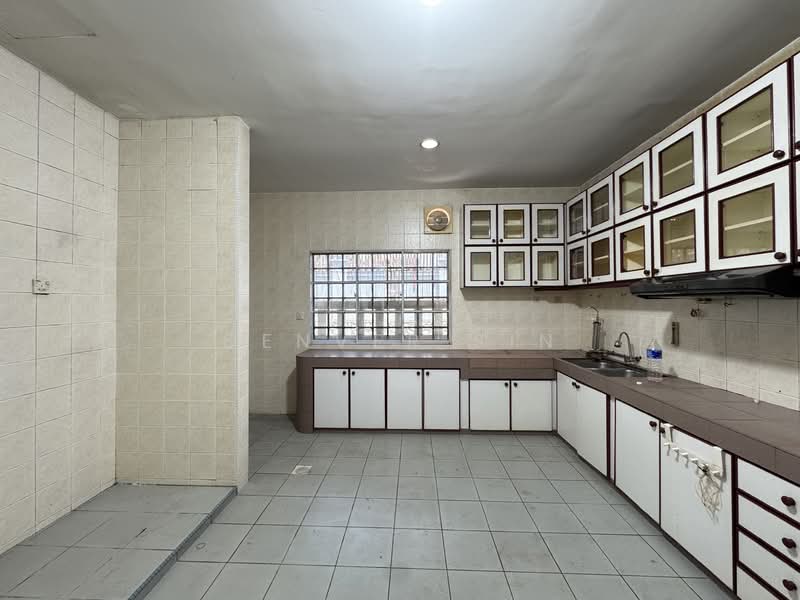 Rumah Berkembar untuk Dijual di Jalan Klang Lama (Old Klang Road) (Kuala Lumpur) - Denver Sin - Kitchen - PropertyGuru.com.my