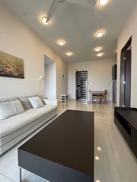 Condominium for Rent at Amberside @ Country Garden Danga Bay - Alvin Lim - Living Room - PropertyGuru.com.my