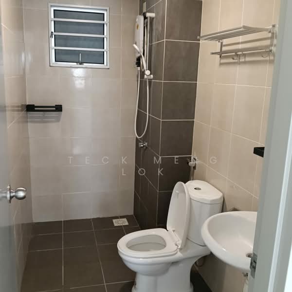 Kondominium untuk Disewa di Residensi Desa Satumas - Teck Meng Lok - Bathroom - PropertyGuru.com.my