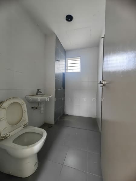 2-storey Terraced House for Sale in Kota Bayuemas (Klang) - Daniel Kok - Bathroom - PropertyGuru.com.my