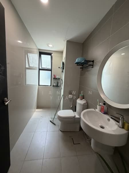 Condominium for Sale at Setia Sky Vista - Qian Wen Yeap - Bathroom - PropertyGuru.com.my