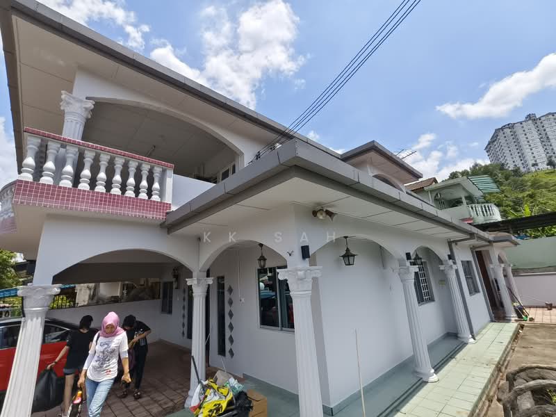 Rumah Teres 2 Tingkat untuk Disewa di Taman Bukit Mewah (Kajang) - KK Sah - Exterior - PropertyGuru.com.my