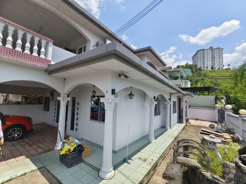 Rumah Teres 2 Tingkat untuk Disewa di Taman Bukit Mewah (Kajang) - KK Sah - Exterior - PropertyGuru.com.my