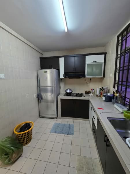 Apartment for Sale at Villa Bestari Apartment - Edwin Dass - Kitchen - PropertyGuru.com.my