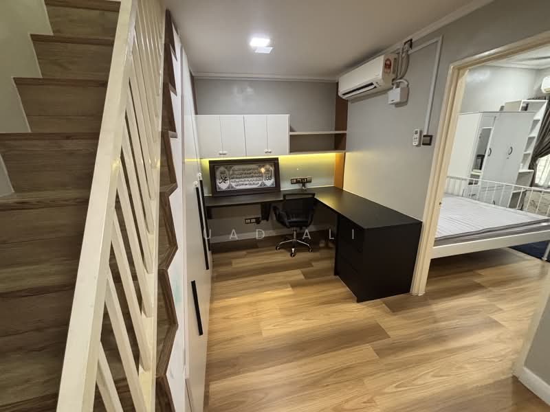 Rumah Teres 2.5 Tingkat untuk Disewa di Bukit Jelutong (Shah Alam) - Fuad Ali - Study - PropertyGuru.com.my