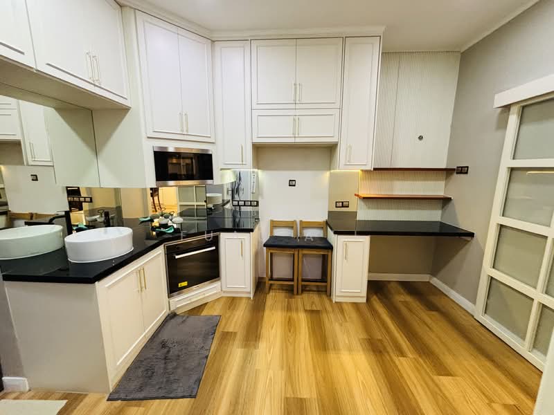 Rumah Teres 2.5 Tingkat untuk Disewa di Bukit Jelutong (Shah Alam) - Fuad Ali - Kitchen - PropertyGuru.com.my