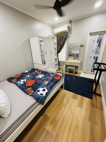Rumah Teres 2.5 Tingkat untuk Disewa di Bukit Jelutong (Shah Alam) - Fuad Ali - Bedroom - PropertyGuru.com.my