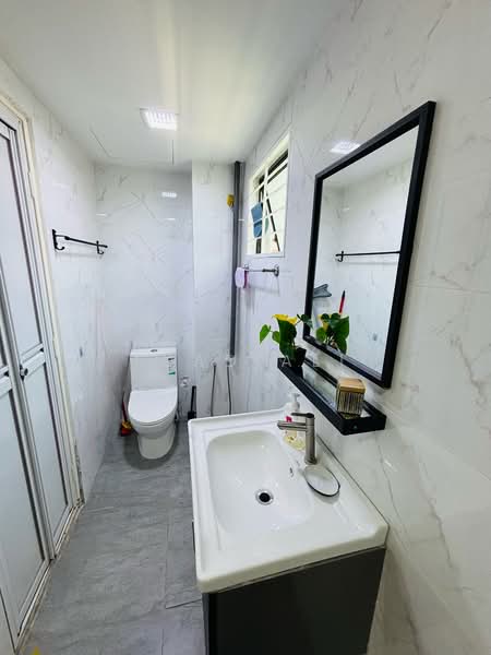 Rumah Teres 2.5 Tingkat untuk Disewa di Bukit Jelutong (Shah Alam) - Fuad Ali - Bathroom - PropertyGuru.com.my
