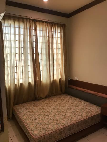 1-storey Terraced House for Sale in Taman Molek (Johor Bahru) - Lilyn Low - Bedroom - PropertyGuru.com.my