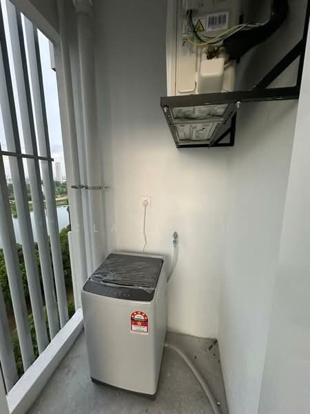Servis Apartment untuk Disewa di Dorsett Waterfront Subang - Clara Loh - Balcony - PropertyGuru.com.my