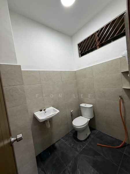 Bungalow for Rent in Johor Bahru (Johor) - Fion Lee - Bathroom - PropertyGuru.com.my