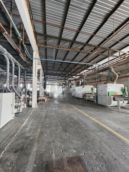 Detached Factory for Rent in Taman Perindustrian Sri Gading 1 (Sri Gading) - ZG Law - Interior - PropertyGuru.com.my