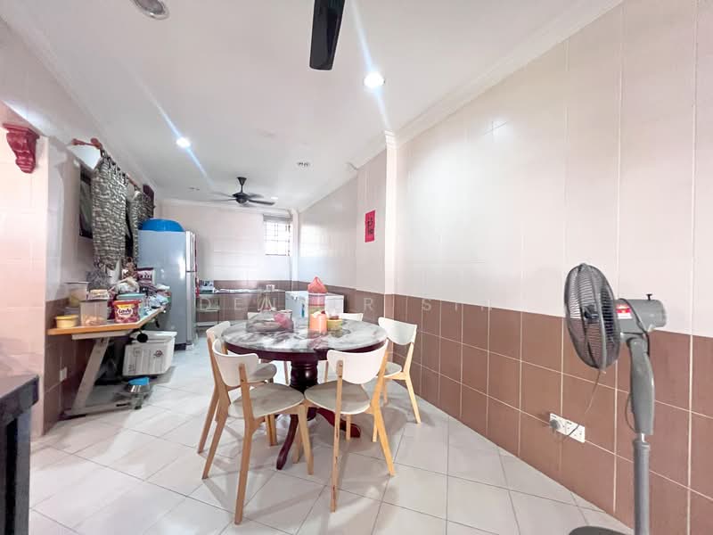 Semi-Detached House for Sale in Alam Damai (Cheras) - Denver Sin - Dining Room - PropertyGuru.com.my