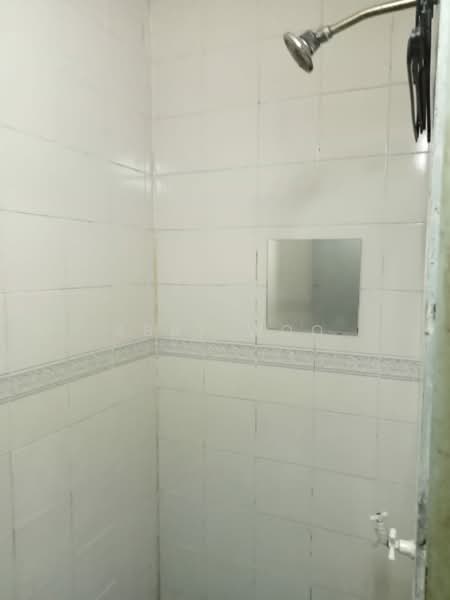 Rumah Flat untuk Dijual di Flat PKNS Section 7 - Abby Woo - PropertyGuru.com.my